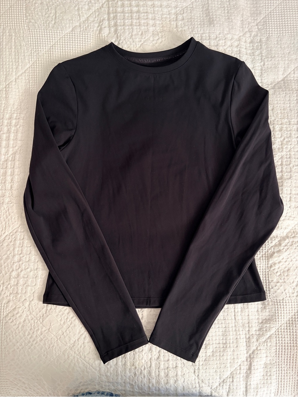 DFYNE Black Defy Long Sleeve Top